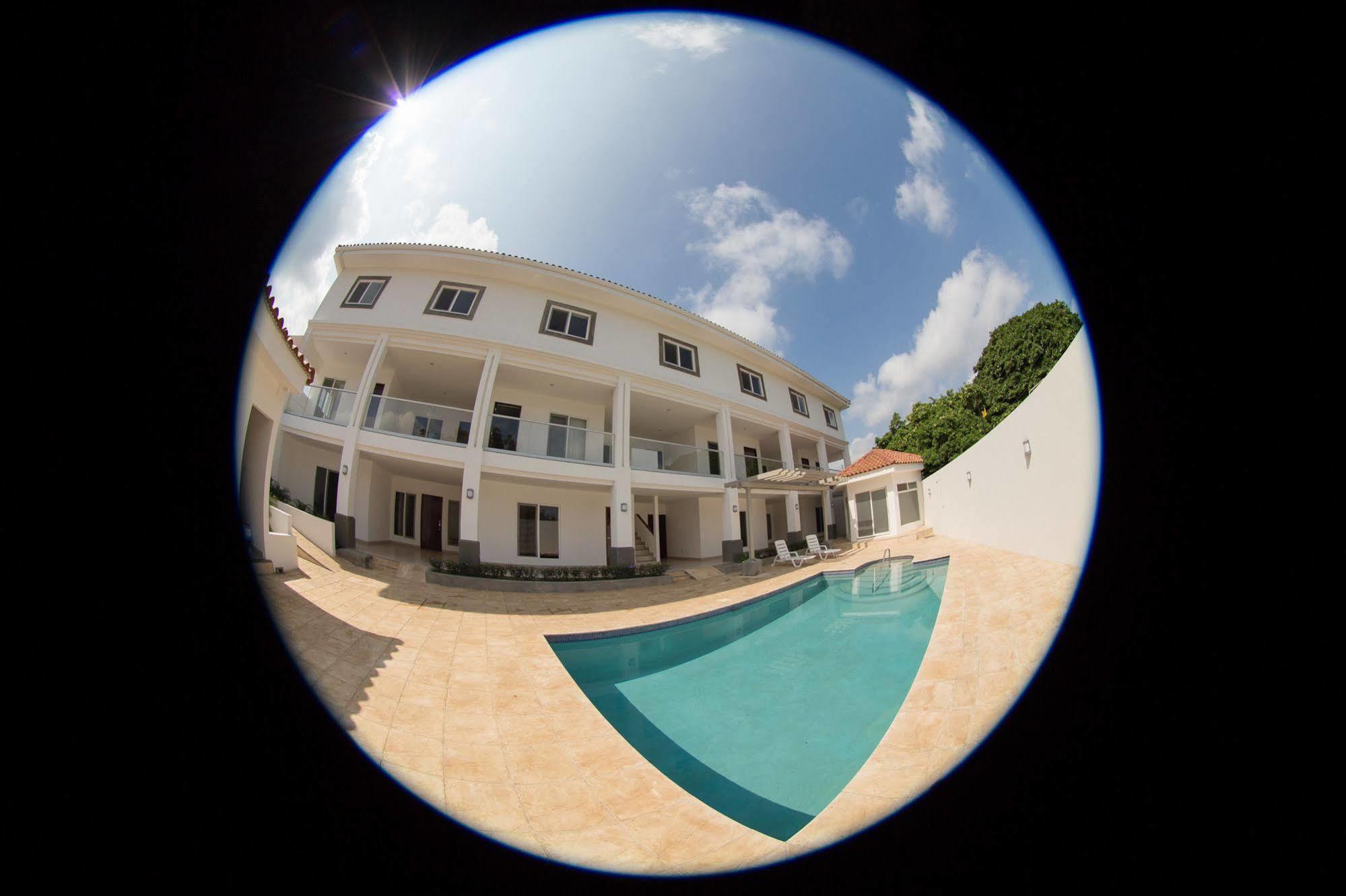 Apartamentos Vistas De Santo Domingo 마나과 외부 사진
