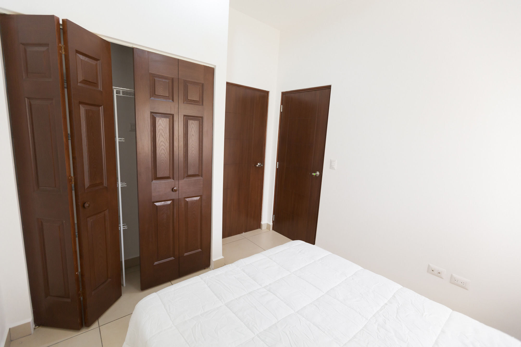 Apartamentos Vistas De Santo Domingo 마나과 외부 사진