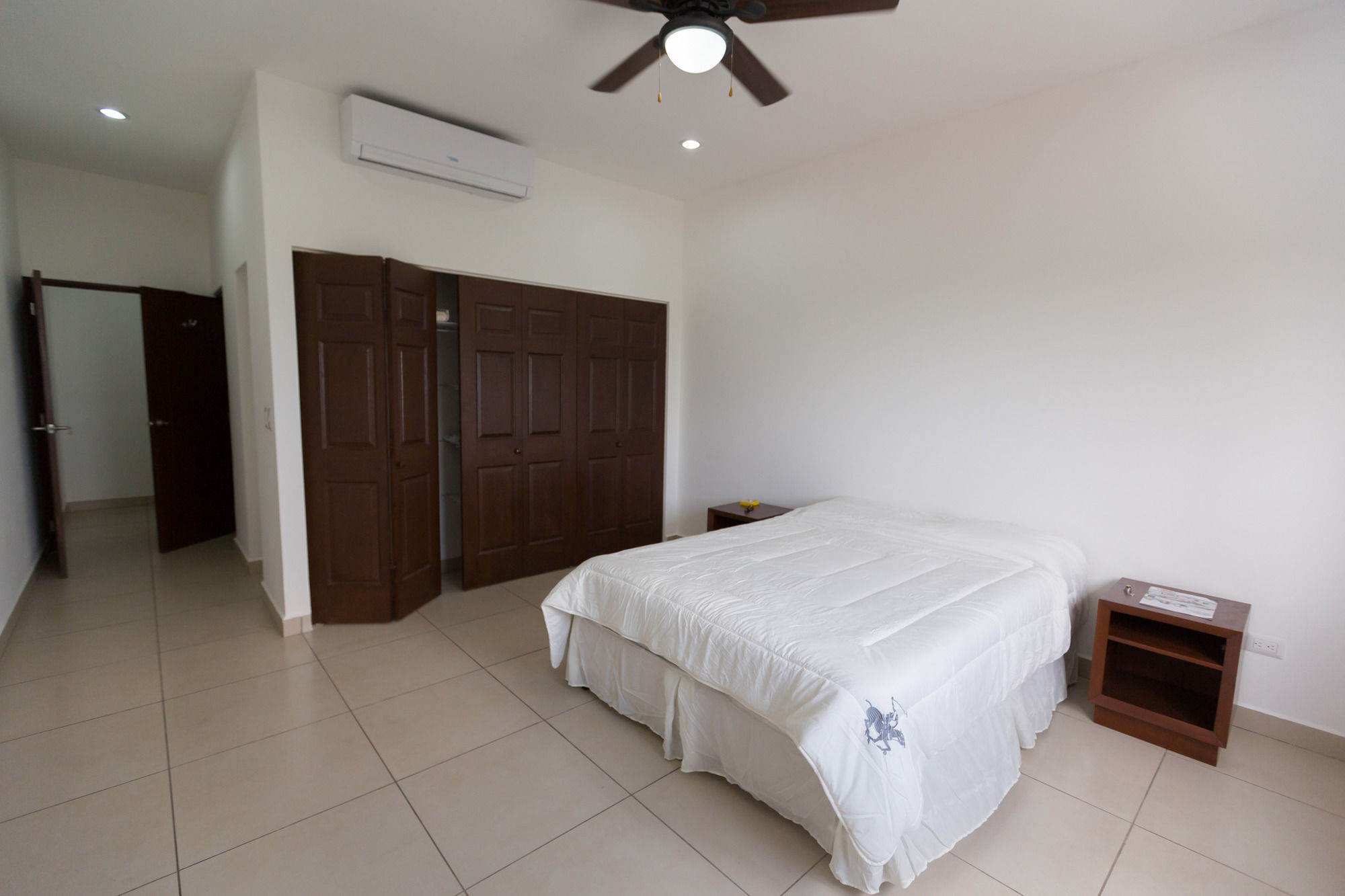 Apartamentos Vistas De Santo Domingo 마나과 외부 사진